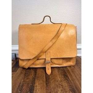 VINTAGE BREE DISTRESSED LEATHER BRIEFCASE/MESSENGER BAG/BACKPACK